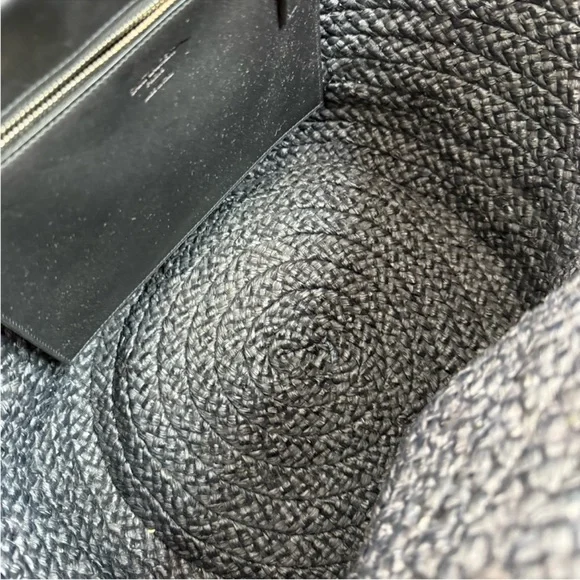 Saint Laurent Panier Medium Shopping Tote Bag in Black Raffia - Picture 8 of 10